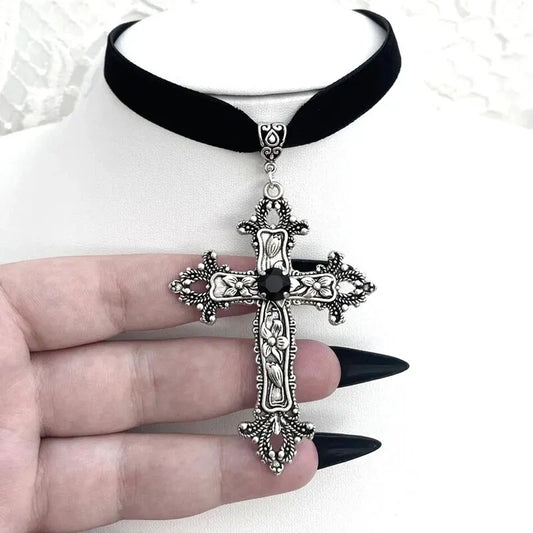 Classic Gothic Large Cross Black Velvet Necklace – Elegant Statement Jewelry for Her