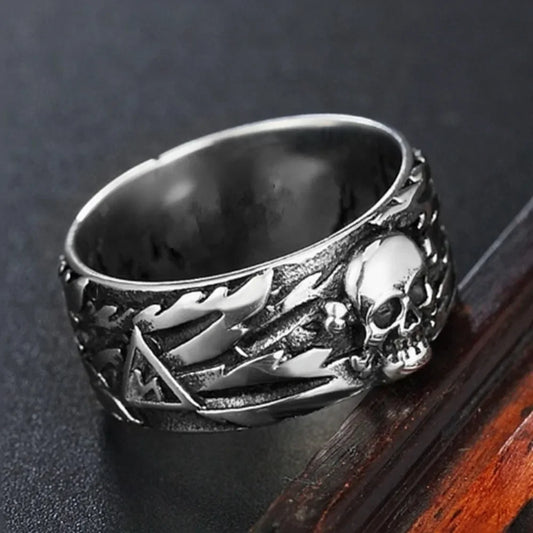Domineering Retro Punk Skull Ring – Gothic Bone Design for Men