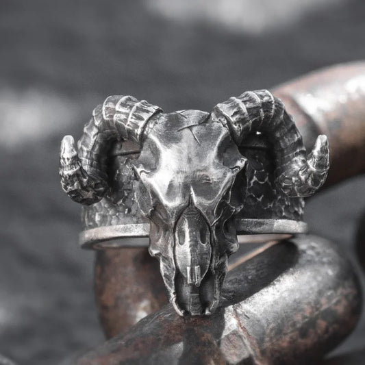 Vintage Punk Skull Sheep Head Ring – Adjustable Hip Hop Motorcycle Ornament for Men & Women