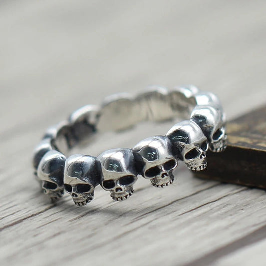Huitan Punk Skull Ring – Unisex Anti-Metal Color Hip Hop Finger Accessory for Men & Women